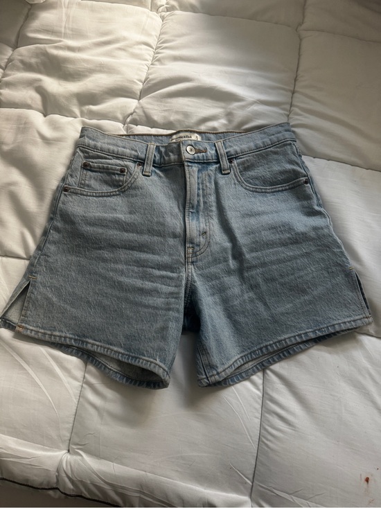 Abercrombie & Fitch Pants - Abercrombie & Fitch Light Wash High Waist Denim Shorts